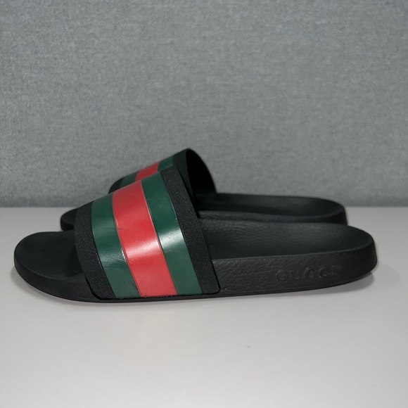 Gucci Men Black Rubber Pursuit Slides Size 11 - Picture 1 of 11